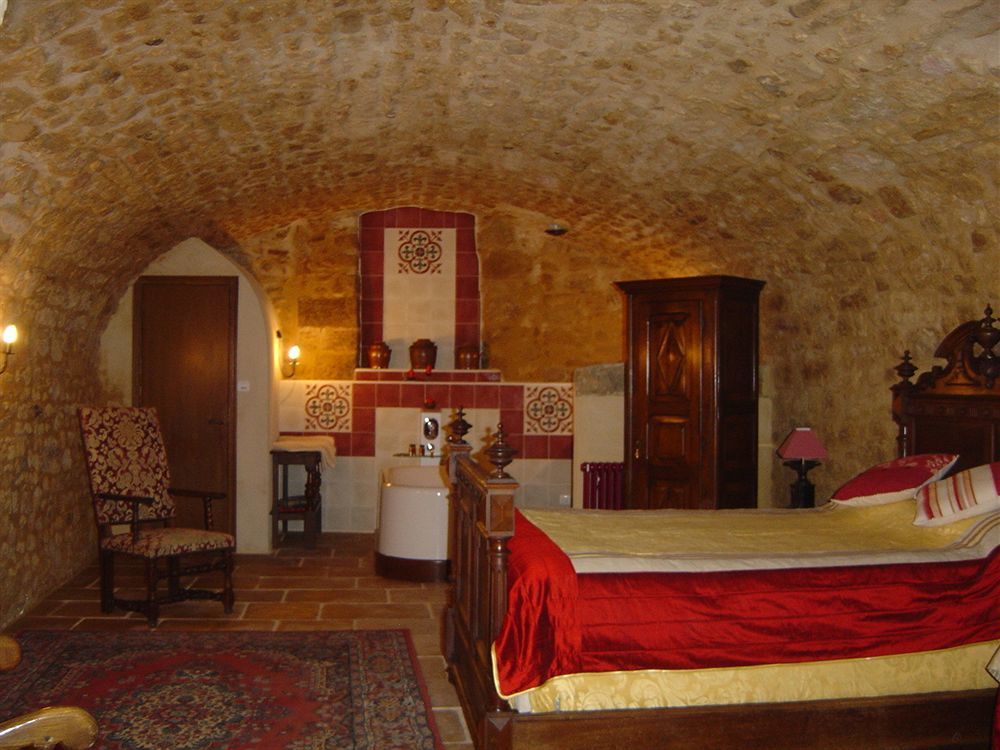 Logis Hotel Le Boudoir Belves Exterior photo